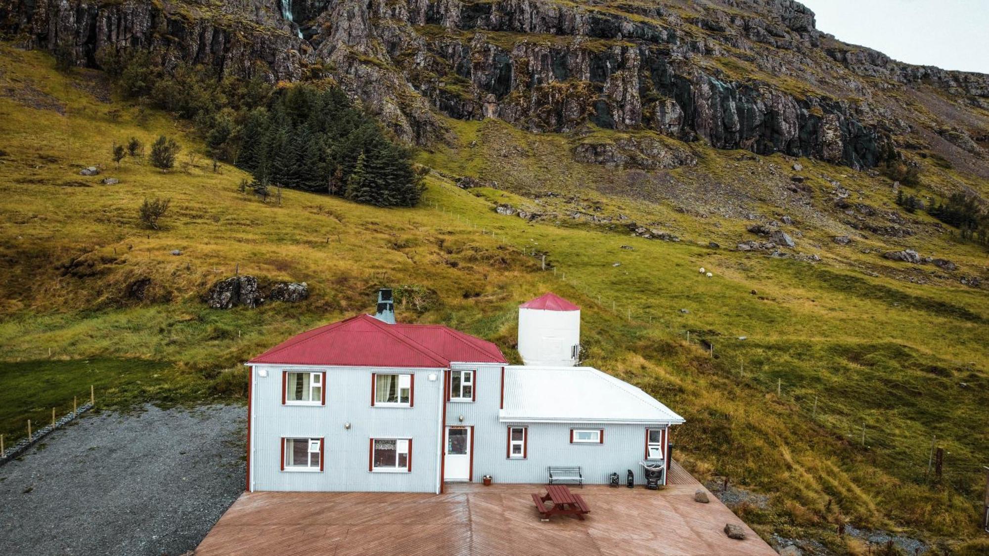 Guesthouse Stekkatun Skalafell Exterior photo